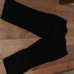 Men’s Black Dockers Flat Front Classic Fit W42 L30 Khaki pants